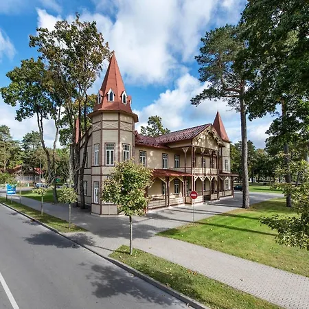 Hotel apartamentowy Vila